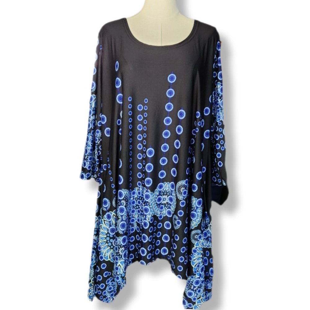 White Mark Women's Blue Bubbles Tunic 3XL